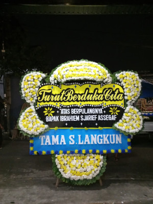 Papan Bunga Duka di Kota Sepang